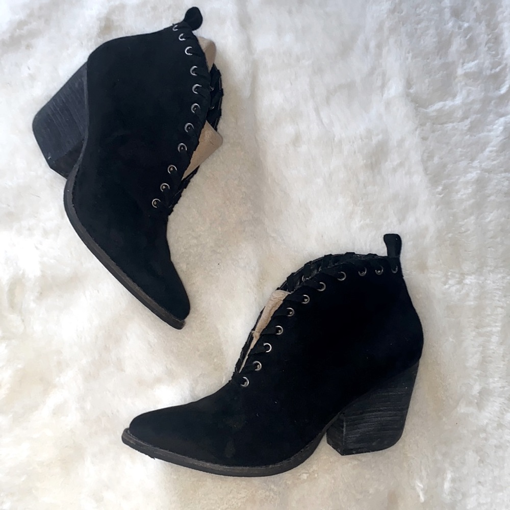 Coconuts by Matisse | Black Alabama Booties | size 6.5
